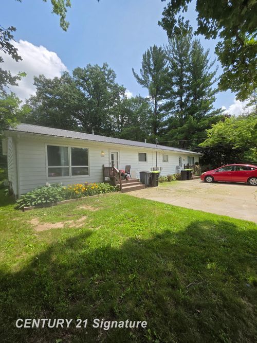 1306 Glen Rd, Midland, MI, 48640-5043 | Card Image