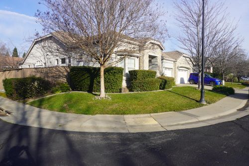 1593 Diamond Woods Cir, Roseville, CA, 95747-4601 | Card Image