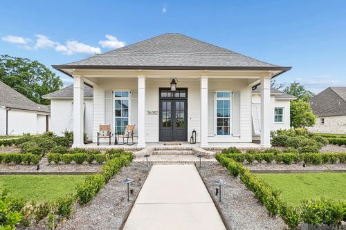 36382 Westin Ridge Dr, Geismar, LA, 70734-3420 | Card Image