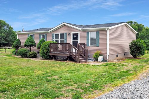 1677 Jennings Rd, Olin, NC, 28660-9503 | Card Image