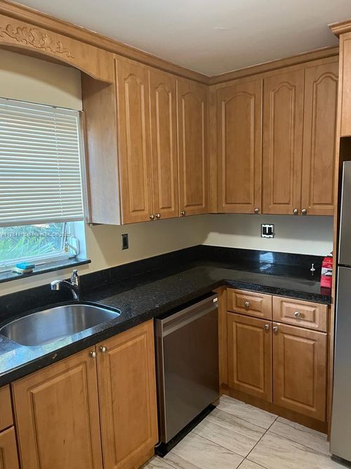 apt-303-1020 94th St, Bay Harbor Islands, FL, 33154-2336 | Card Image