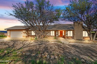 5503 S Laguna Avenue, House other with 3 bedrooms, 2 bathrooms and null parking in Sierra Vista AZ | Image 1