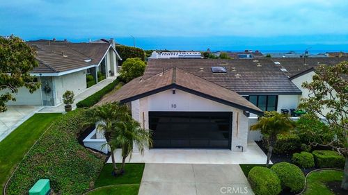 10 White Water Dr, Corona del Mar, CA, 92625 | Card Image
