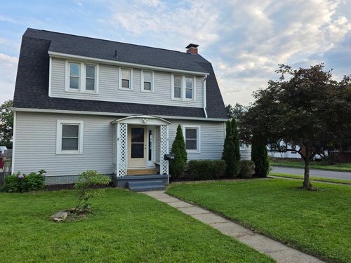 809 W Main St, Newark, OH, 43055-2547 | Card Image