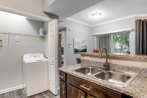 0321-6565 Hollister Street, Houston, TX, 77040 | Card Image