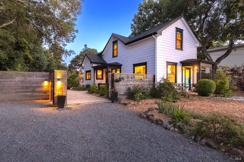 7225 Wilton Avenue, Sebastopol, CA, 95472 | Card Image