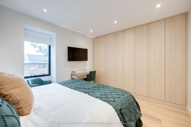 56 Foxley St, House attached with 4 bedrooms, 4 bathrooms and 1 parking in Toronto ON | Image 8