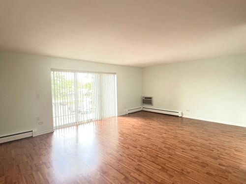apt-3i-10353 Dearlove Rd, Glenview, IL, 60025-3640 | Card Image