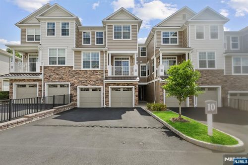 52 Autumn Way, Montvale, NJ, 07645-1795 | Card Image