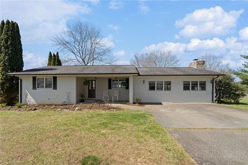 299 S Fork Church Rd, Piney Creek, NC, 28663-9034 | Card Image