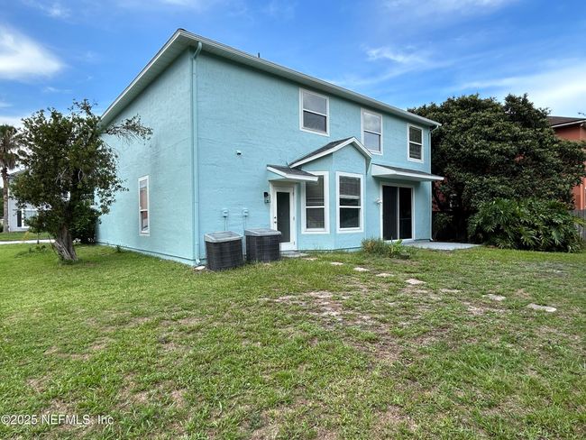 10258 Meadow Pointe Dr, House other with 4 bedrooms, 3 bathrooms and null parking in JACKSONVILLE FL | Image 13