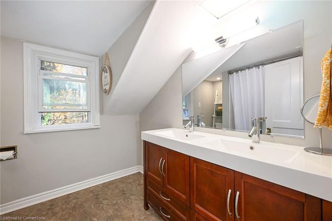 1396 Progreston Rd, Home with 5 bedrooms, 3 bathrooms and 20 parking in Carlisle ON | Image 28