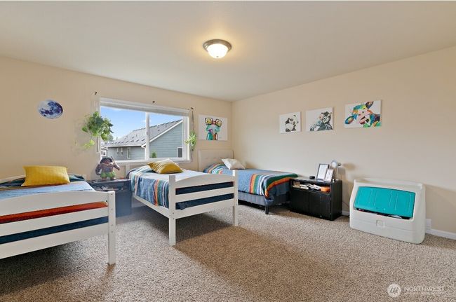 With five total bedrooms, there's room for everyone—plus extra space for an office, workout area, or craft room. | Image 23