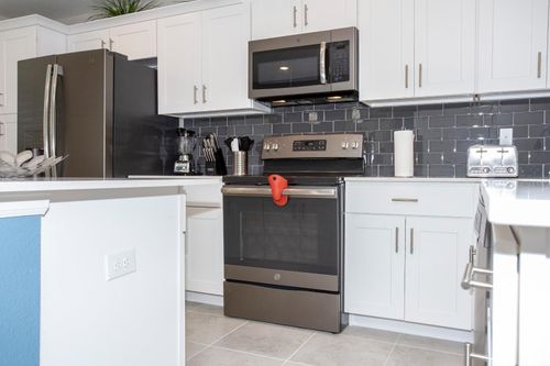 306-4721 Clock Tower Dr, KISSIMMEE, FL, 34746-5511 | Card Image