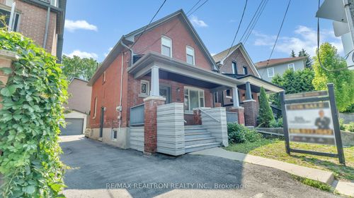 155 Dawes Rd, East York, ON, M4C5C3 | Card Image