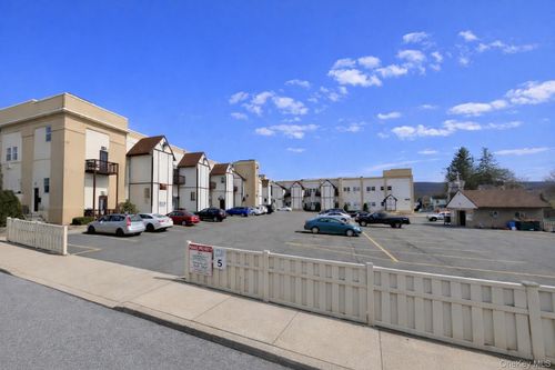 apt-4-39 Church St, Port Jervis, NY, 12771-2034 | Card Image