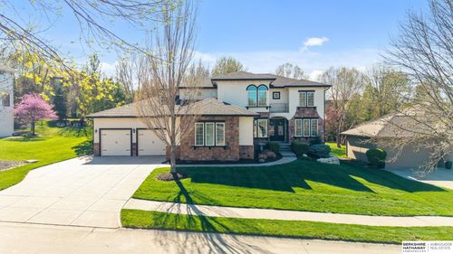 3218 S 184th Ter, Omaha, NE, 68130-2297 | Card Image