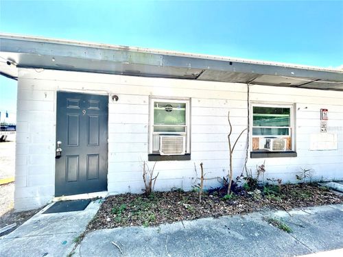 9-430 N Charles St, DAYTONA BEACH, FL, 32114-2660 | Card Image