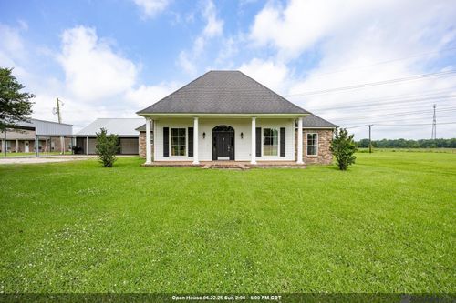 7540 Ed Lejeune St, Addis, LA, 70710-2922 | Card Image