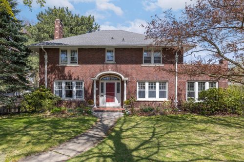 274 Kerby Rd, Grosse Pointe Farms, MI, 48236-3146 | Card Image