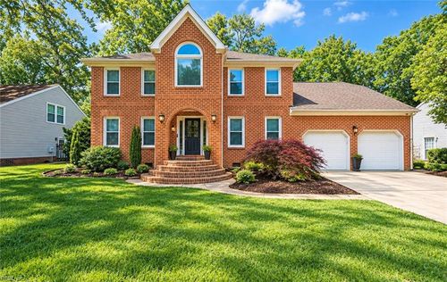 336 Spice Bush Ct, Chesapeake, VA, 23320-9247 | Card Image