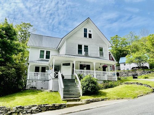 89 Gates Pond Rd, Jacksonville, VT, 05342-9617 | Card Image