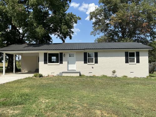 52 Scarbough East Ave, Friendship, TN, 38034 | Card Image