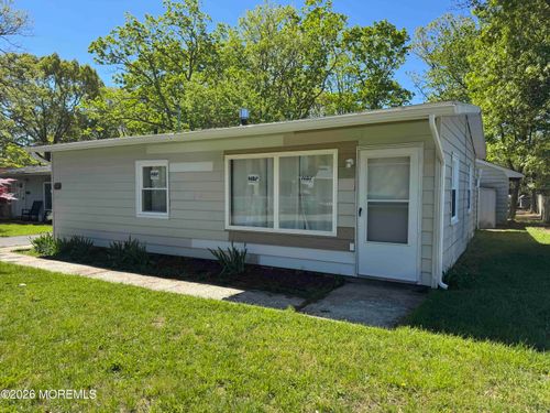 208 Shore Blvd, Bayville, NJ, 08721-1038 | Card Image