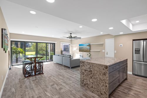438-11863 Wimbledon Cir, Wellington, FL, 33414-6037 | Card Image