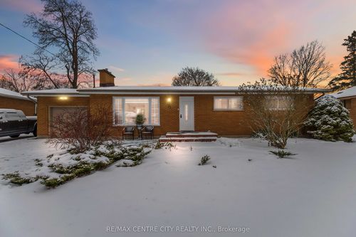 71 Sunray Ave, London, ON, N6P1C1 | Card Image