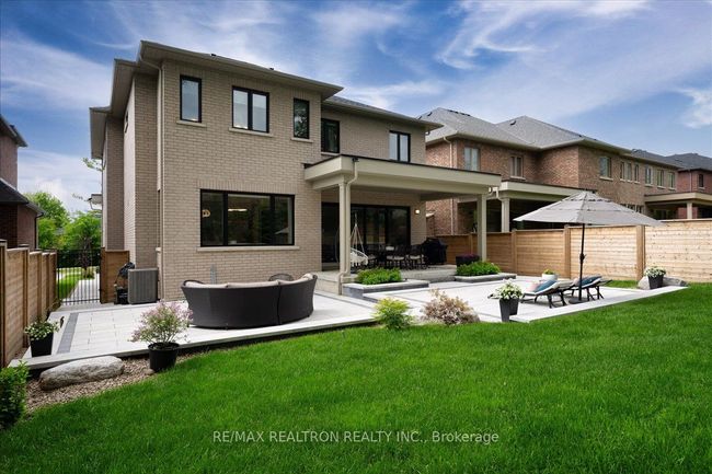 92 Klees Cres, House other with 4 bedrooms, 4 bathrooms and 2 parking in Aurora ON | Image 47