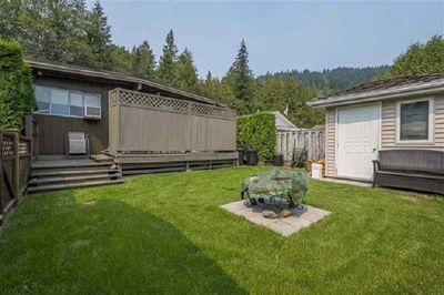 1876 Vera Rd, House other with 2 bedrooms, 2 bathrooms and 8 parking in Lindell Beach BC | Image 3