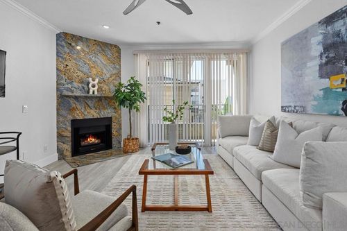 412-2445 Brant St, San Diego, CA, 92101-1365 | Card Image