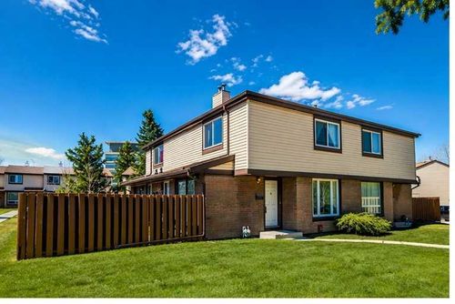 45-2727 Rundleson Rd Ne, Calgary, AB, T1Y3Z3 | Card Image