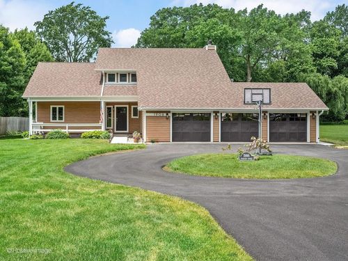 1906 Stoddard Ave, Wheaton, IL, 60187-3341 | Card Image