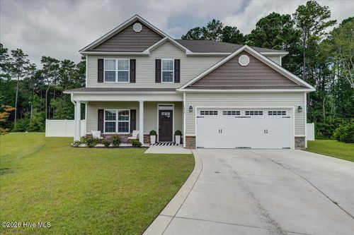 1010 Sailfish St, New Bern, NC, 28562-6563 | Card Image