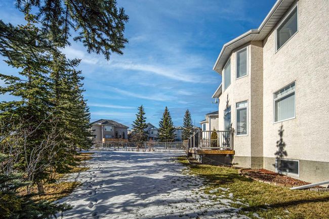 27 Hampstead Grove Nw, Home with 4 bedrooms, 2 bathrooms and 4 parking in Calgary AB | Image 42