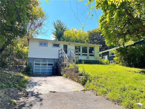 1016 Northway St, Syracuse, NY, 13224-1408 | Card Image