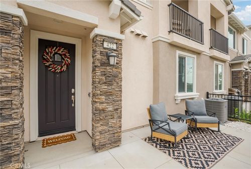 unit-422-16502 Casa Grande Ave, Fontana, CA, 92336-6110 | Card Image