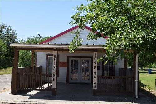 104 E Main St, Bishop, TX, 78343-2644 | Card Image