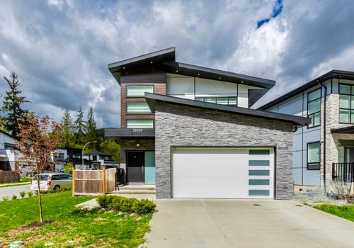 36689 Dianne Brook Ave, Abbotsford, BC, V3G0H4 | Card Image