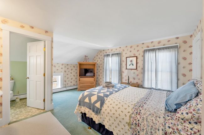 959 Presidential Hwy, House other with 8 bedrooms, 8 bathrooms and null parking in Jefferson NH | Image 52