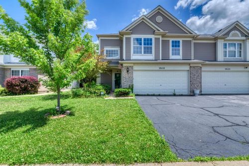 39159 Welsh Ln, Beach Park, IL, 60083-3059 | Card Image