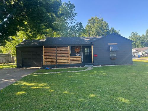 326 Circle Dr Nw, Miami, OK, 74354-4631 | Card Image