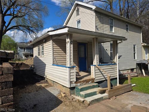 729 Valley Ave, East Liverpool, OH, 43920-2251 | Card Image