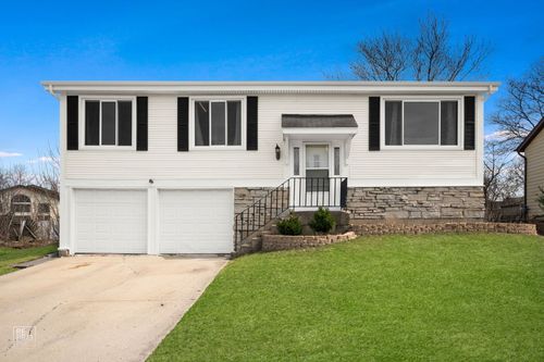 185 Harding Drive, Glendale Heights, IL, 60139 | Card Image