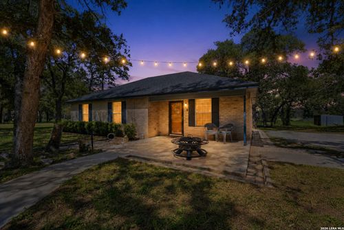 23030 S State Highway 123, Seguin, TX, 78155-0652 | Card Image