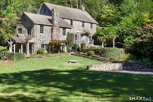 10 Charcoal Hill Rd, Westport, CT, 06880-1632 | Card Image