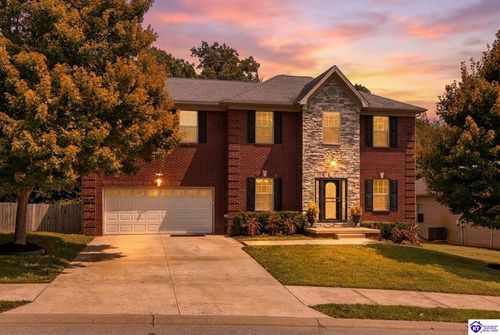 122 Vineland Parkway Dr, Vine Grove, KY, 40175-8447 | Card Image