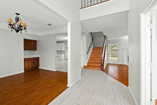 1217 Dove Cir, House other with 4 bedrooms, 3 bathrooms and 4 parking in Cedar Park TX | Image 9